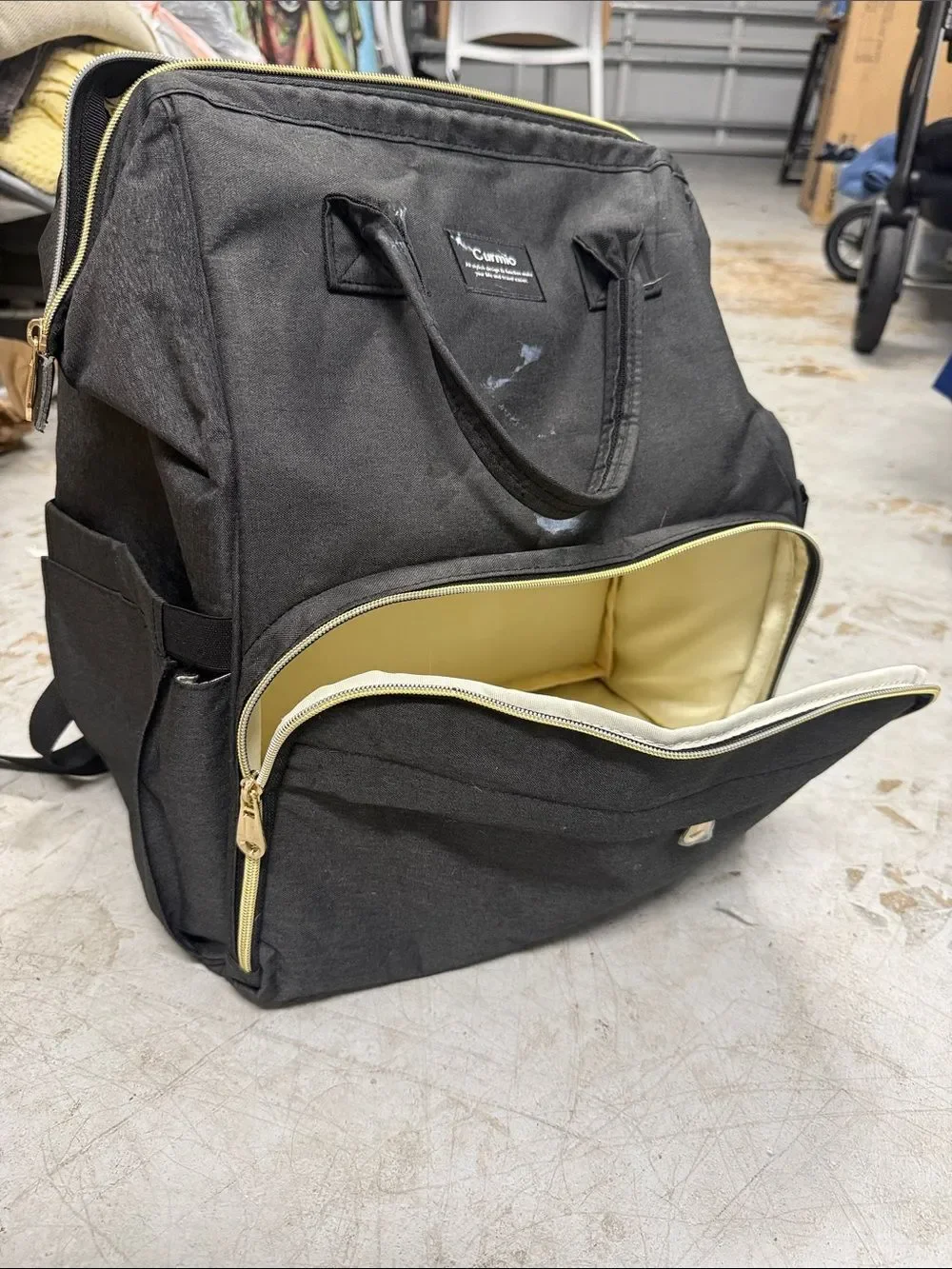 CURMIO Backpack Multiple Pockets Zip Closure - Versatile Travel Bag LIKE NEW